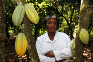 Oxfam donne e cacao Nigeria 1