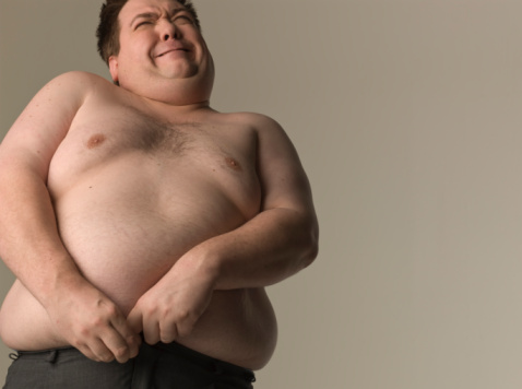 uomo sovrappeso grasso dieta obesità 86502838