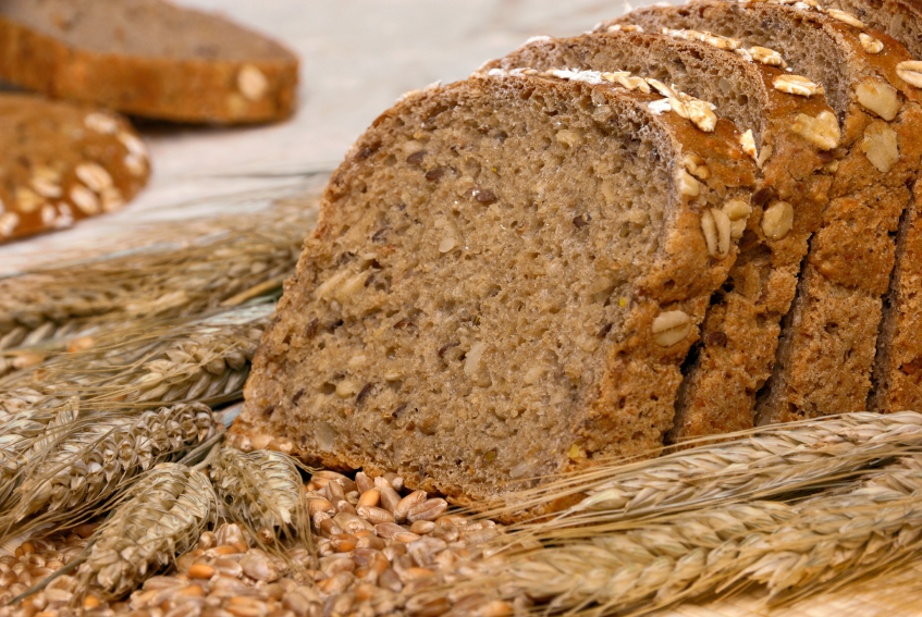 Pane e prodotti integrali: la legge consente l'uso di farine
