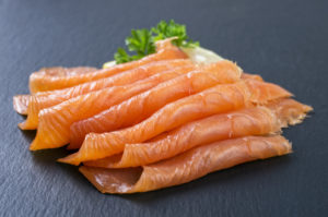 salmone affumicato pesce antipasto listeria