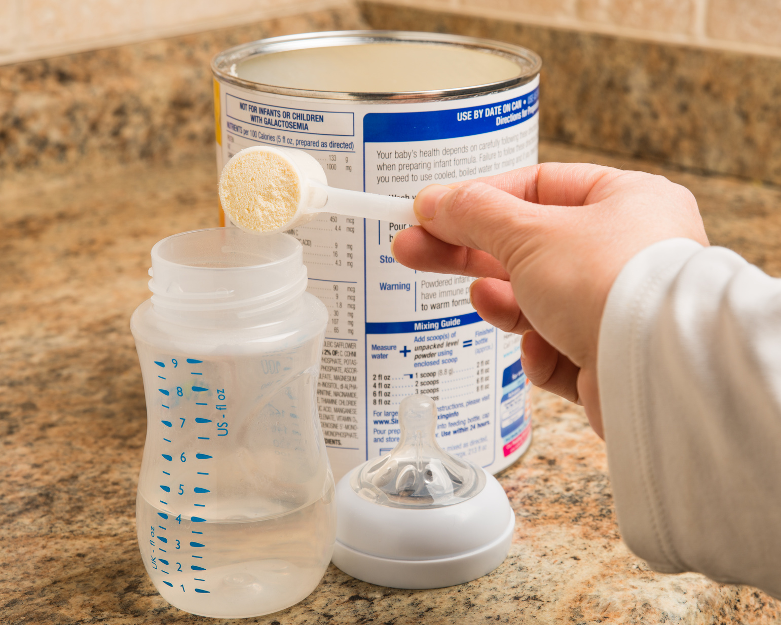 Latte in polvere: raccomandazioni per ricostituirlo in modo sicuro