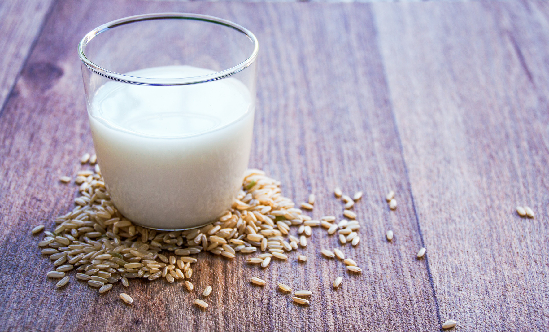 Latte vegetale: soia, riso, avena. Prezzi e ingredienti per scegliere