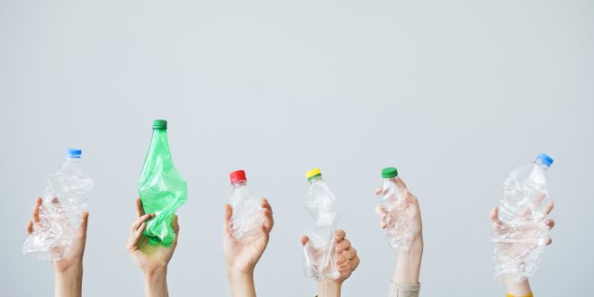 plastica bottiglie riciclo raccolta differenziata vuoto a rendere