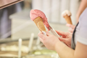 Gelateria artigianale cono gelato