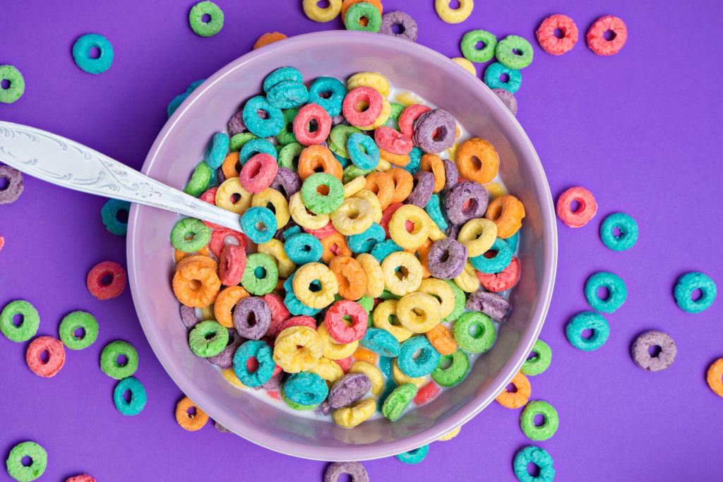 cereali colazione zucchero bambini alimenti ultra-trasformati