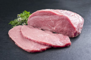 carne cruda affettata