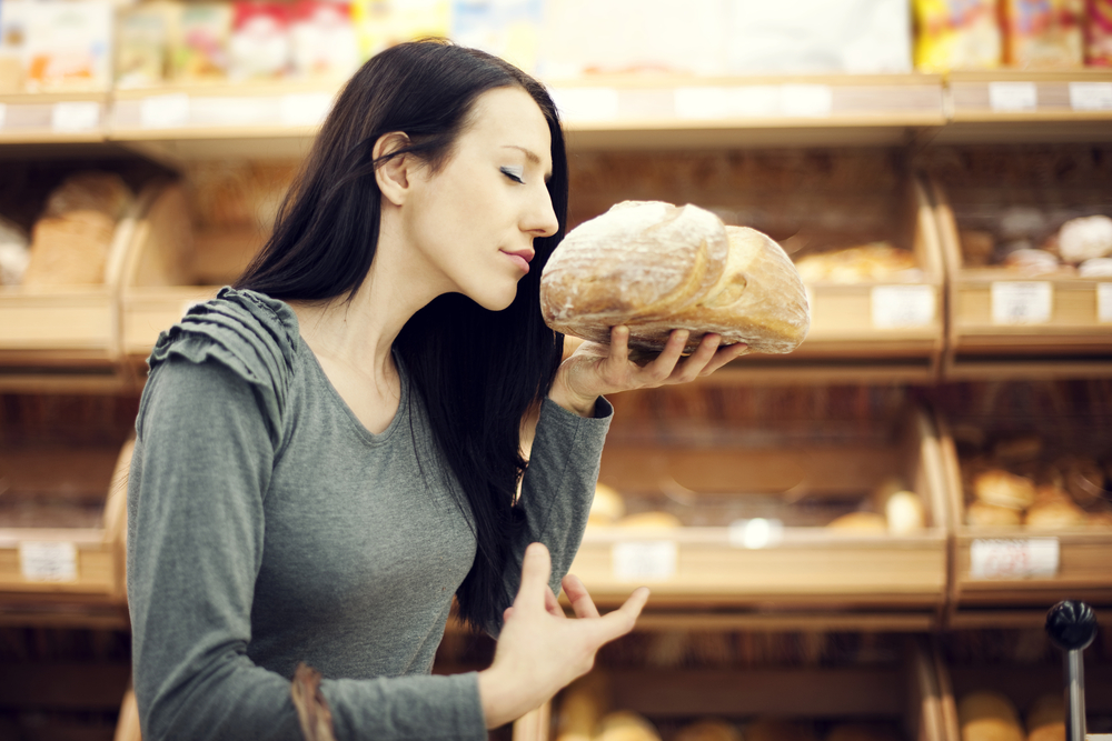 aroma pane annusare cibo olfatto