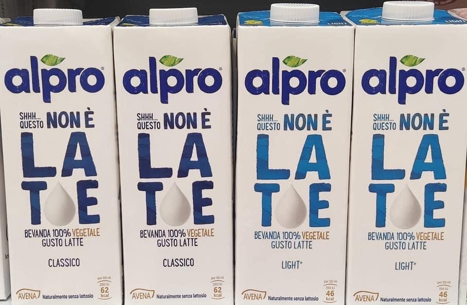 Alpro “non è lat*e”, l'etichetta della bevanda vegetale è fuorviante?