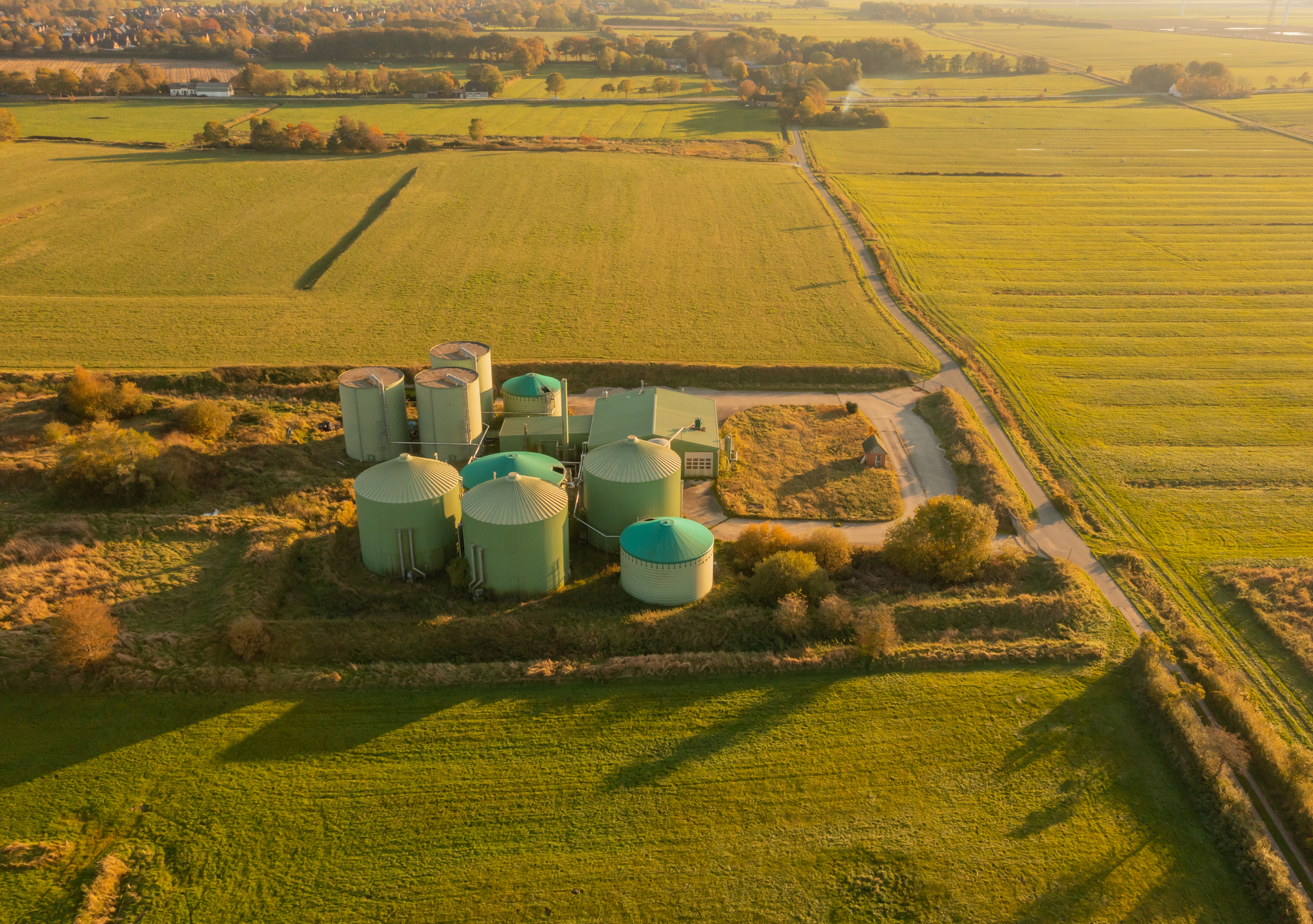 Campagna Agri bio metano silos campi coltivati