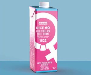 coop dice no alla violenza sulle donne 1522 cartone del latte 25 novembre 2022