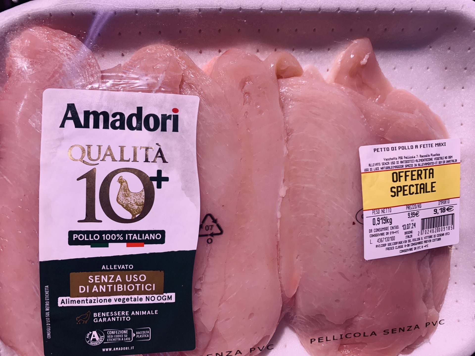 Petto di pollo Amadori venduto da Iper luglio 2024