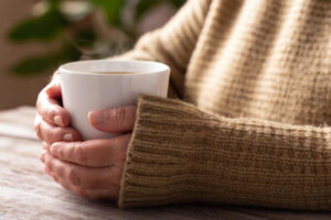 IA anziani anziana vecchiaia caffe bevande calde te tisana caffè