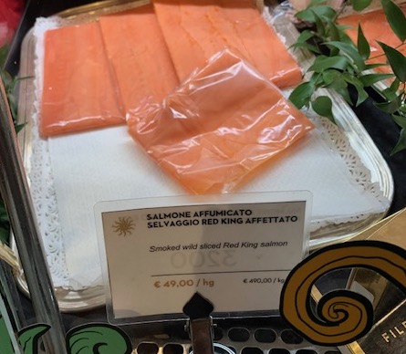 Salmone Peck