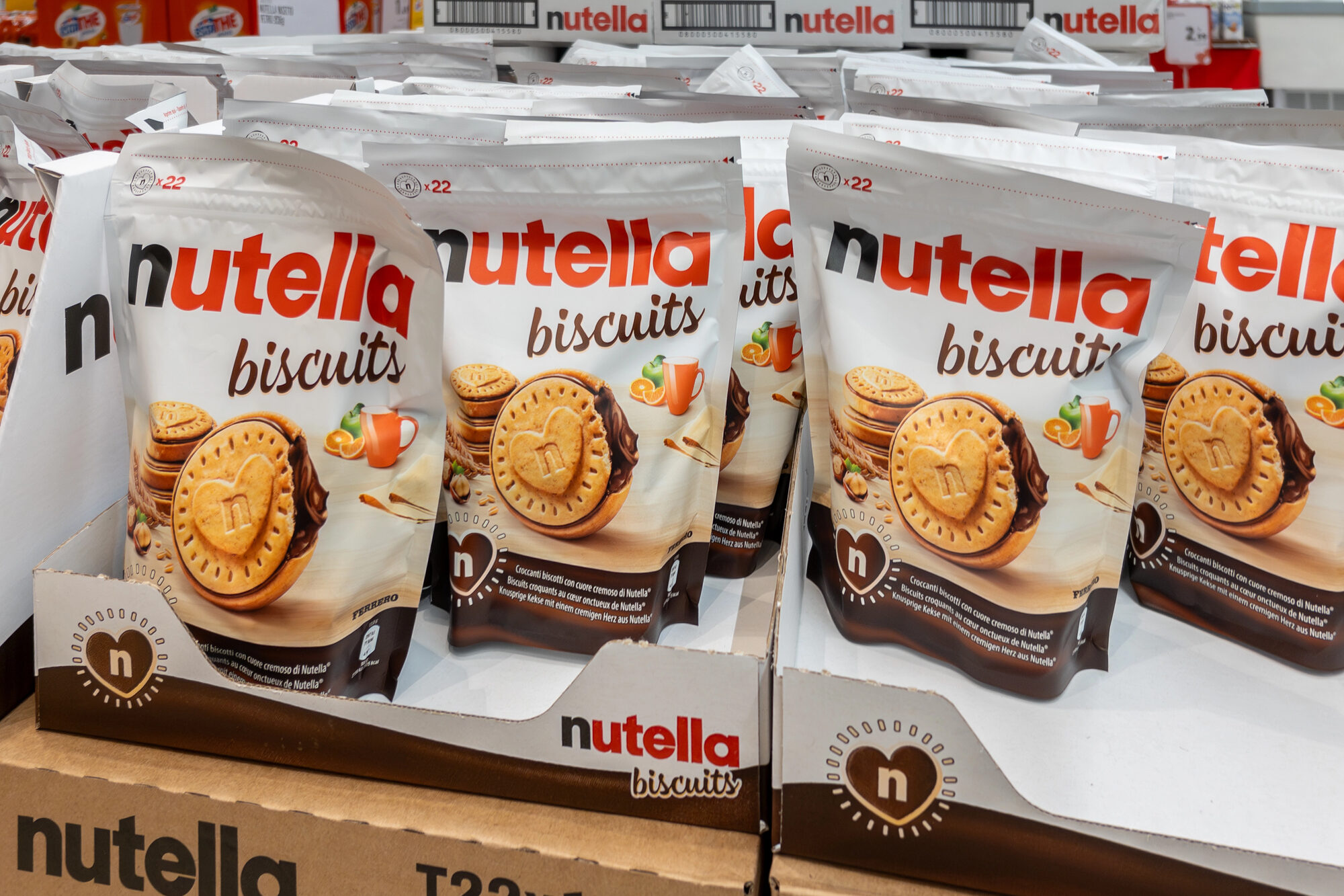 Confezioni di Nutella Biscuits in un supermercato