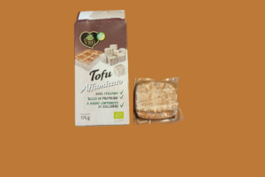 Overpackaging e Tofu Io Veg lettera